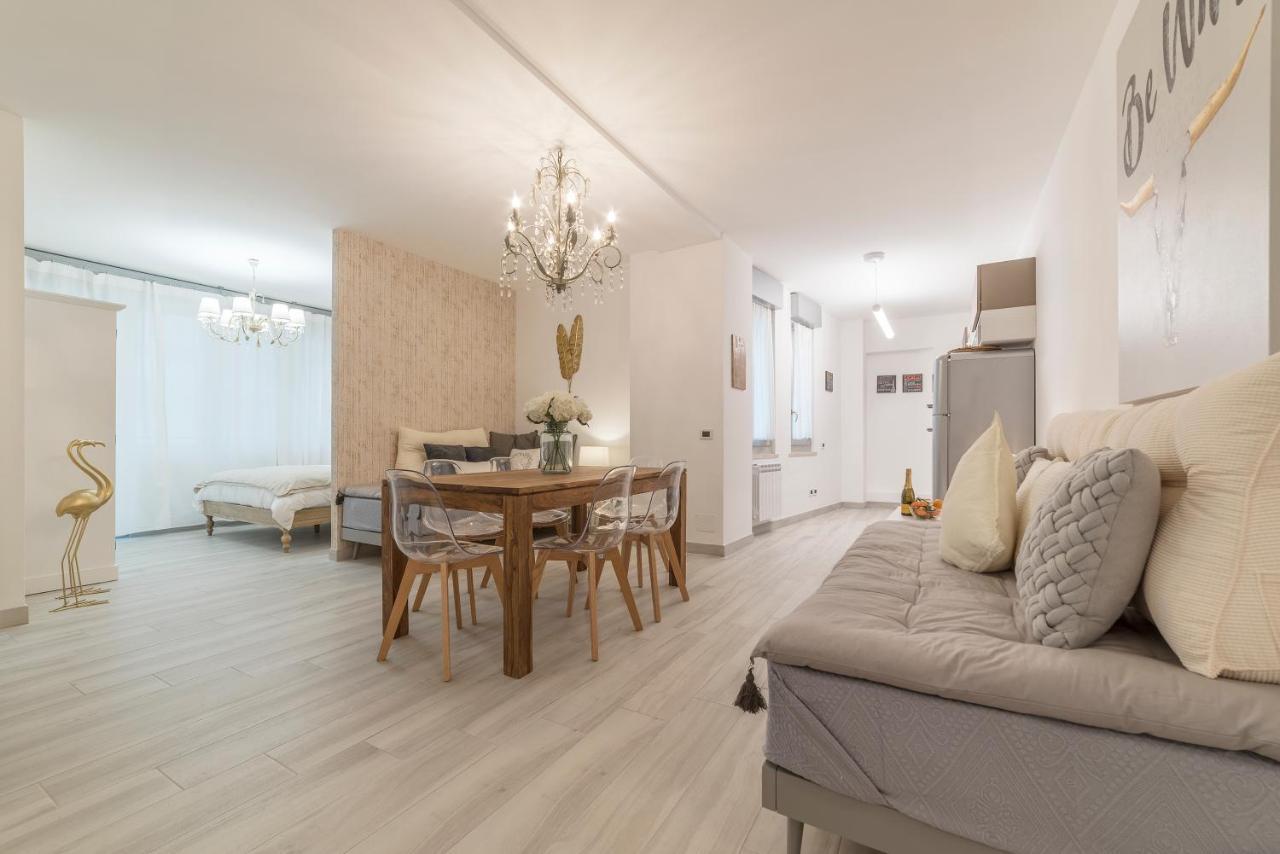 Vatican Luxury 2bd 2ba Apartment